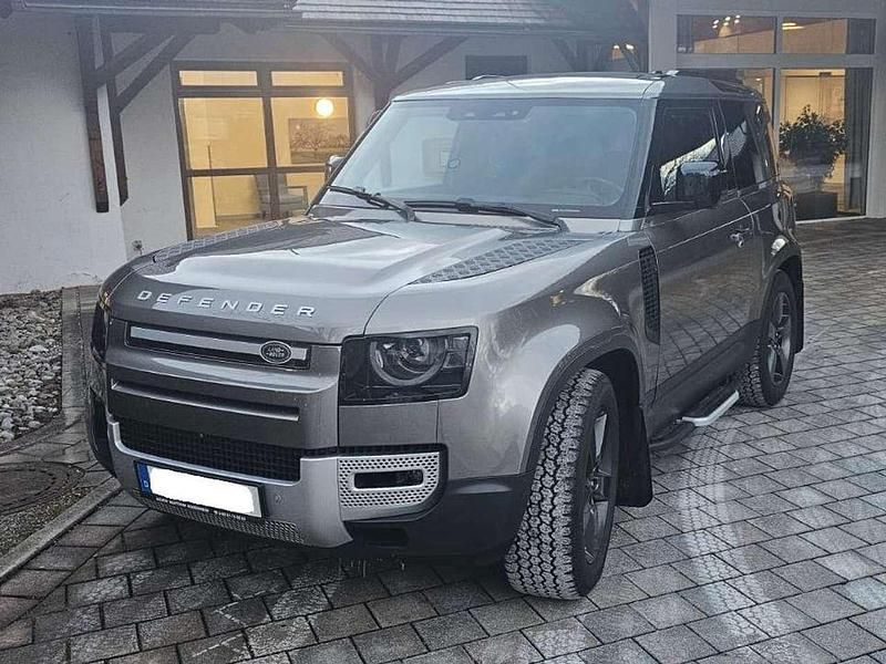 Grau Gebraucht 2021 Land Rover Defender SE SUV | 62.500 € (Teuer) - Bild 1/4