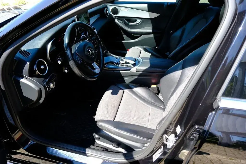 Gebraucht Mercedes C300 Edition 204 PS (150 kW) 2017 Schwarz Kombi