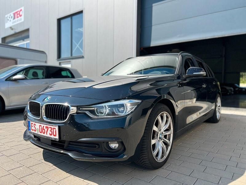Schwarz Gebraucht 2016 BMW 320 Performance Kombi | 9.989 € (Guter Preis) - Bild 1/4