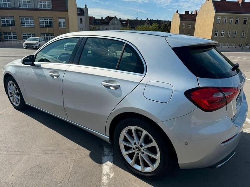 Gebraucht Mercedes A220 190 PS (139 kW) 2019 Silber Limousine