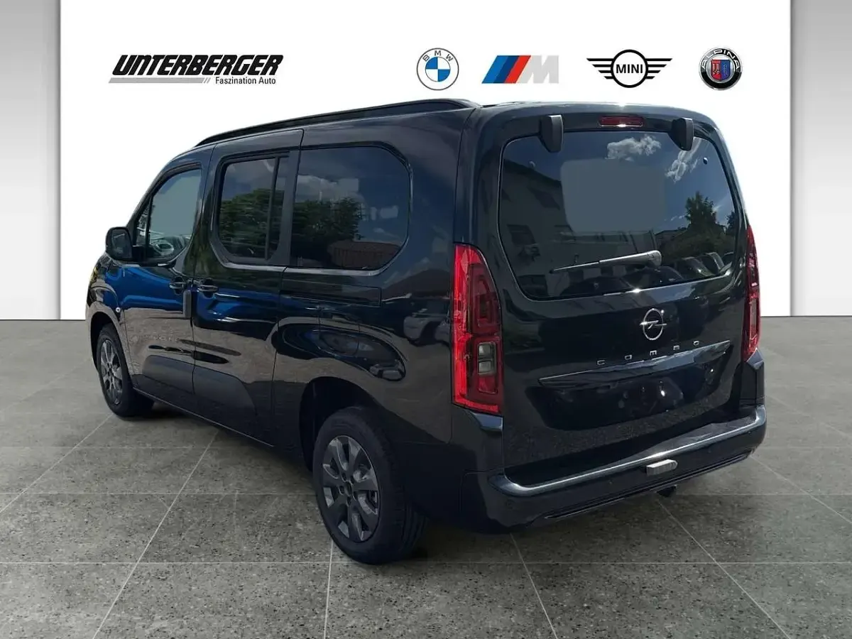 Neu Opel Combo Edition 131 PS (96 kW) 2026 Karbon schwarz Van / Kleinbus