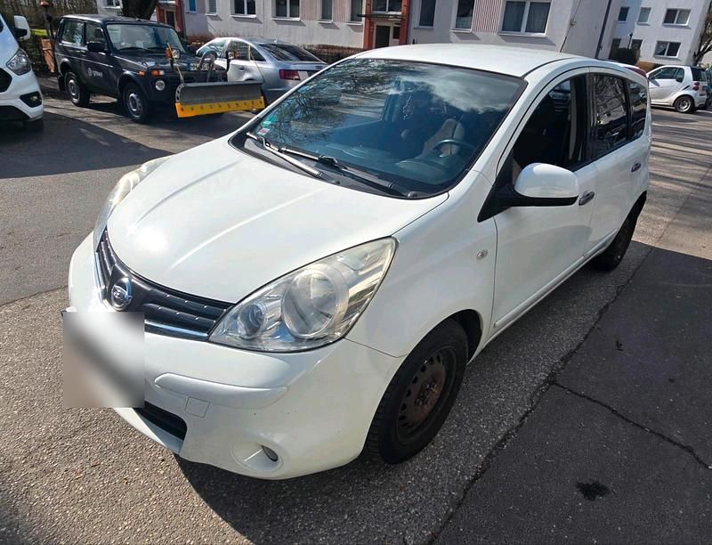 Gebraucht Nissan Note 88 PS (64 kW) 2011 Weiß Kleinwagen