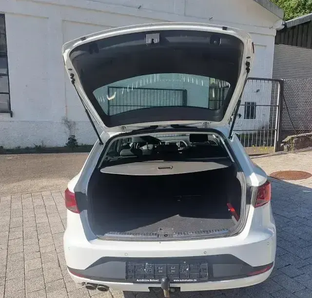 Gebraucht Seat Leon ST FR 150 PS (110 kW) 2015 Weiß Kombi