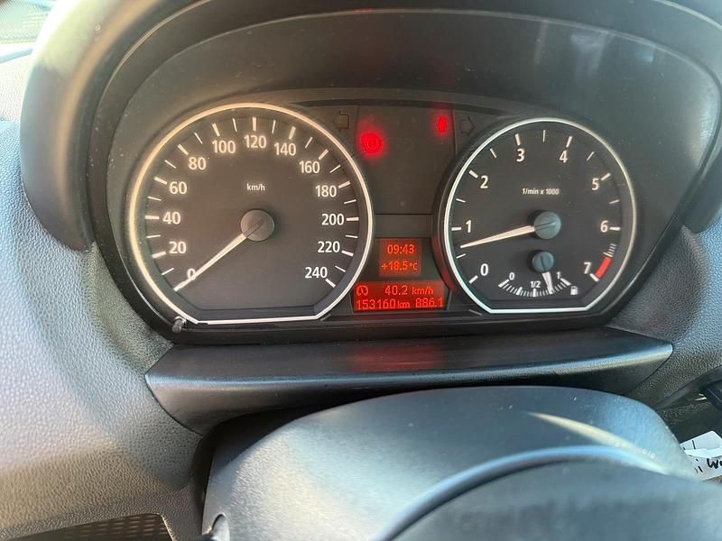 Gebraucht BMW 116 116 PS (85 kW) 2005 Grau Kleinwagen