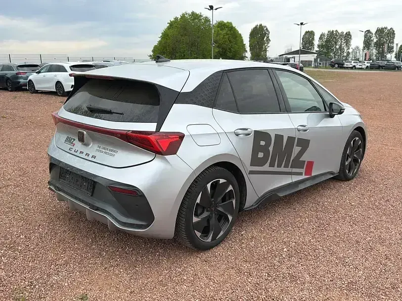 Second-hand Cupra Born 169 kW (231 CP) 2023 Argintiu Hatchback
