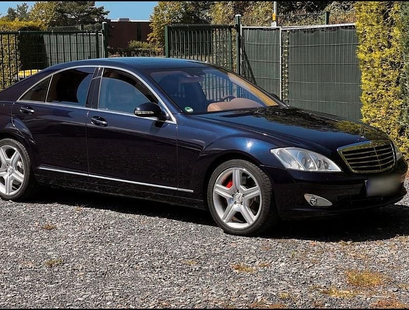 Blau Gebraucht 2005 Mercedes S500 Limousine | 9.500 € (Guter Preis) - Bild 1/4