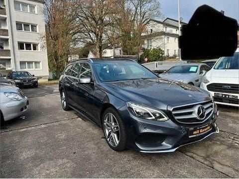 Gebraucht Mercedes E350 AMG line 252 PS (185 kW) 2014 Grau Kombi