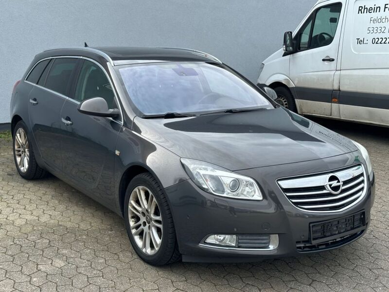 Grau Gebraucht 2013 Opel Insignia Business Kombi | 9.950 € (Etwas zu teuer) - Bild 1/4