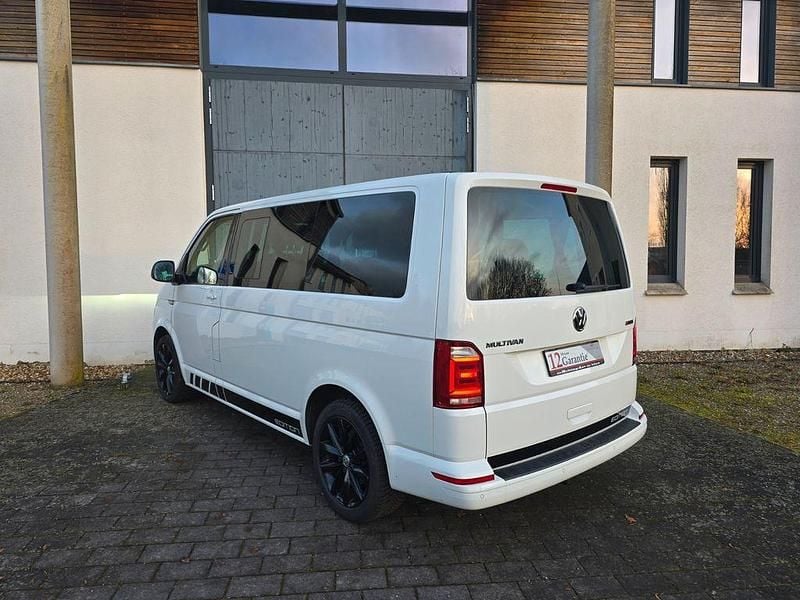 Gebraucht VW Multivan Edition 204 PS (150 kW) 2018 Weiß Van / Kleinbus
