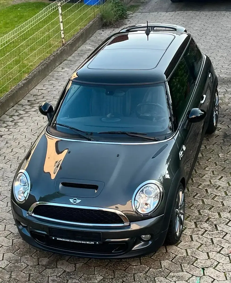 Gebraucht Mini John Cooper Works 211 PS (155 kW) 2010 Grau Kleinwagen
