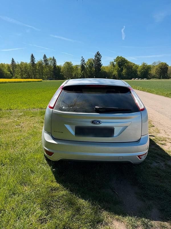 Usata Ford Focus 116 CV (85 kW) 2009 Argento Berlina