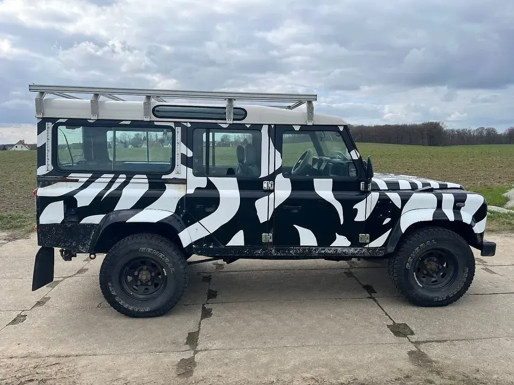Gebraucht Land Rover Defender SE 122 PS (89 kW) 2003 Schwarz Kombi