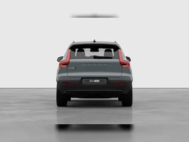 Gebraucht Volvo EX40 Plus 300 kW (408 PS) 2025 Grau SUV