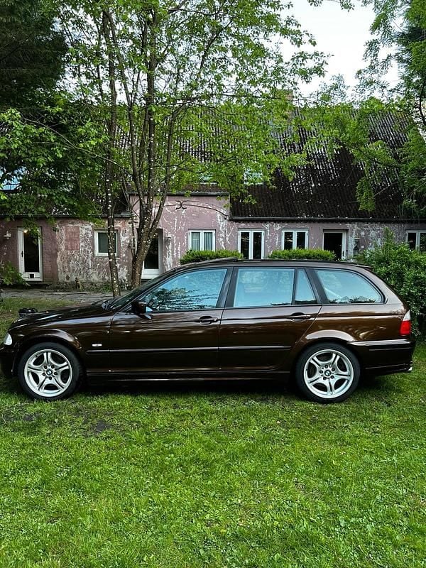 Braun Gebraucht 2000 BMW 330 Kombi | 3.100 € (Superpreis) - Bild 1/4