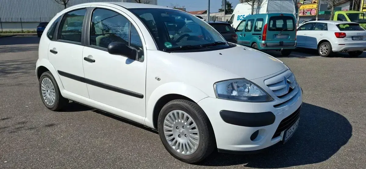 Gebraucht Citroën C3 Exclusive 73 PS (53 kW) 2007 Weiß Limousine