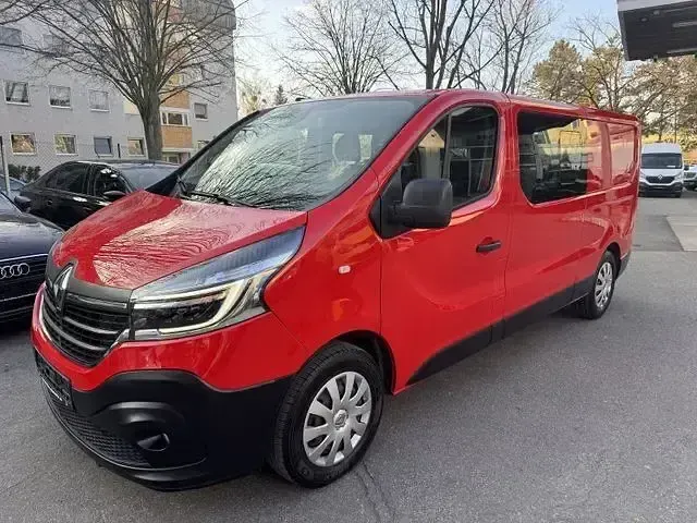 Gebraucht Renault Trafic 146 PS (107 kW) 2020 Rot Van / Kleinbus