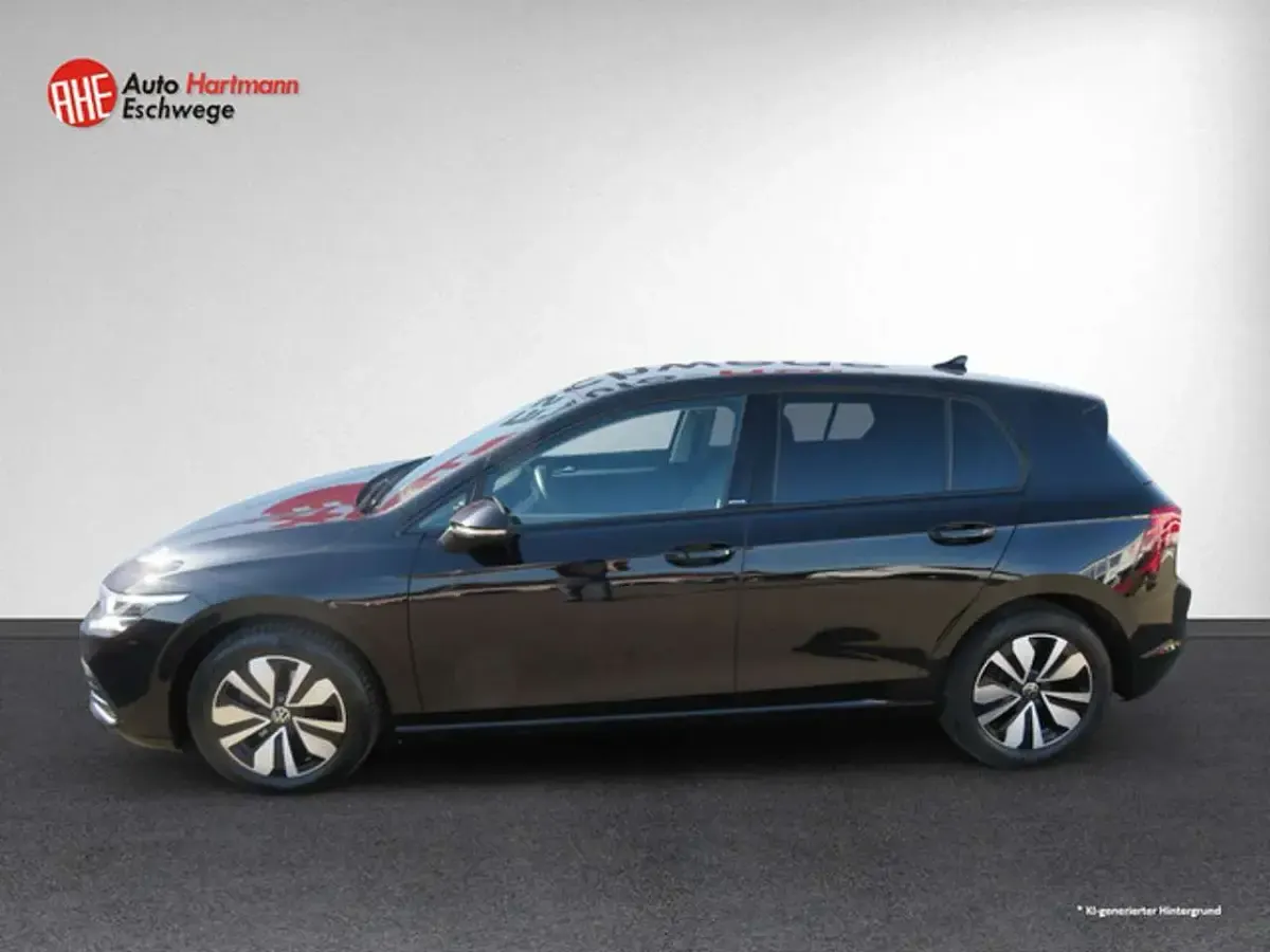 Gebraucht VW Golf VIII Move 150 PS (110 kW) 2024 Deep black perleffekt Limousine