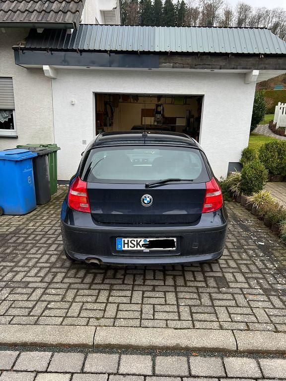 Gebraucht BMW 116 122 PS (89 kW) 2008 Blau Kleinwagen