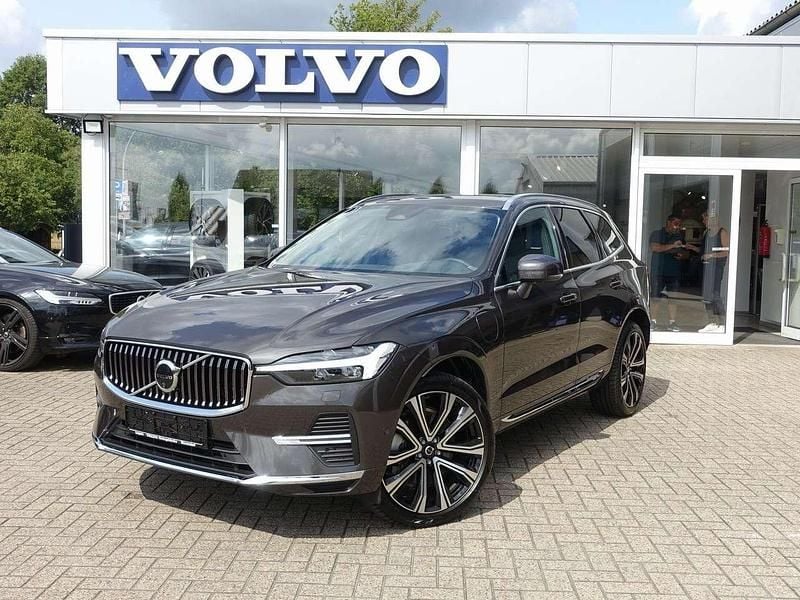 Platinum grey Gebraucht 2024 Volvo XC60 Plus SUV | 51.900 € (Guter Preis) - Bild 1/4