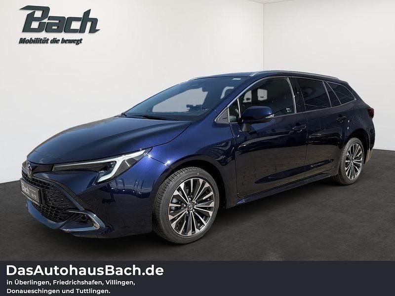 Blau Gebraucht 2025 Toyota Corolla Limousine | 35.420 € (Teuer) - Bild 1/4