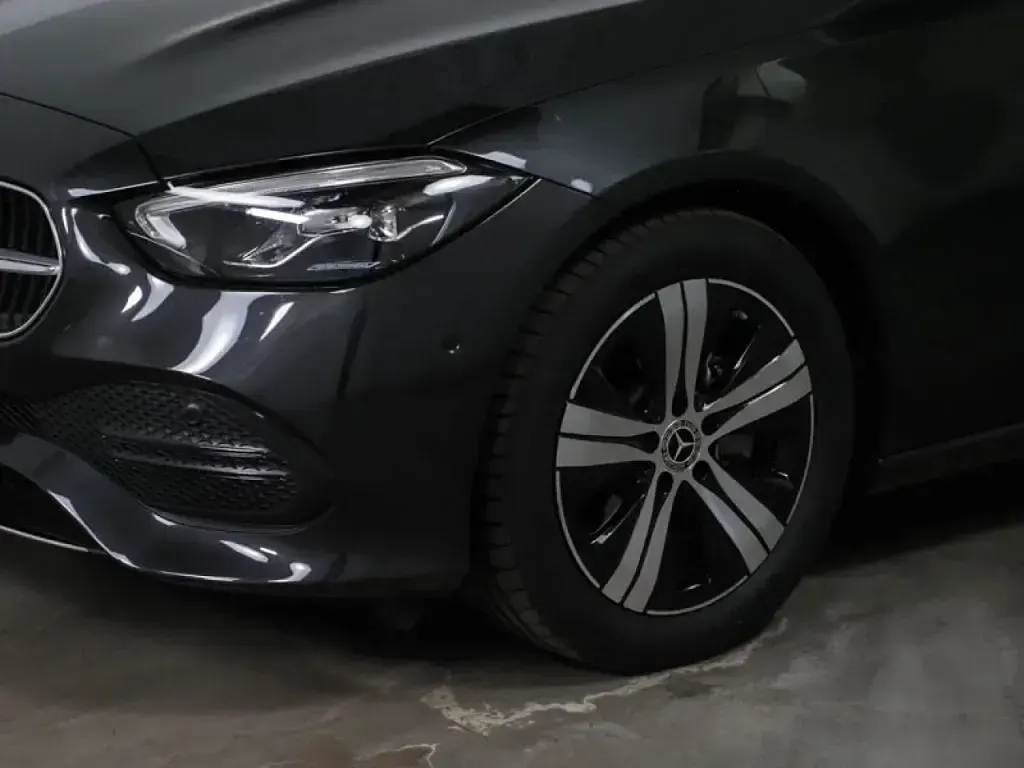 Gebraucht Mercedes C180 Avantgarde 170 PS (125 kW) 2025 Graphitgrau (metallic) Kombi