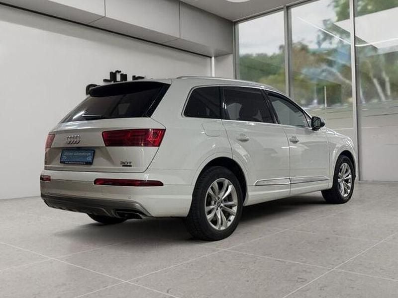 Gebraucht Audi Q7 Ambiente 333 PS (244 kW) 2017 Weiß SUV