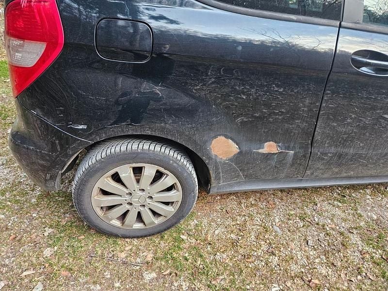 Gebraucht Mercedes A150 95 PS (69 kW) 2009 Schwarz Limousine