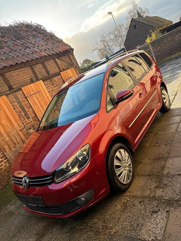 Gebraucht VW Touran 2011 Rot Van / Kleinbus