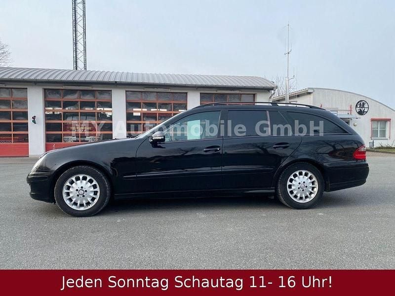 Gebraucht Mercedes E200 136 PS (100 kW) 2008 Schwarz Kombi