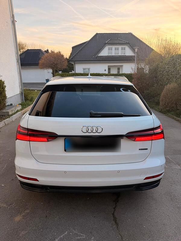 Second-hand Audi A6 Design 231 CP (169 kW) 2019 Alb Break