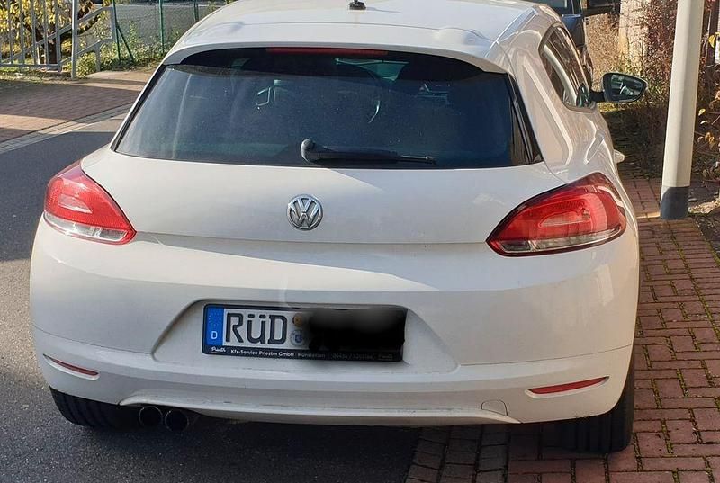 Gebraucht VW Scirocco 200 PS (147 kW) 2009 Weiß Coupé