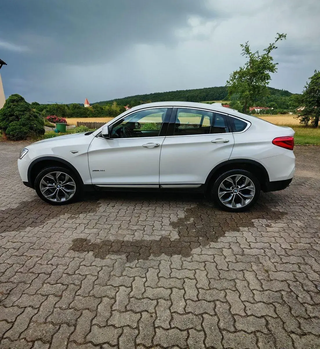 Gebraucht BMW X4 Sport Line 190 PS (139 kW) 2016 Weiß SUV