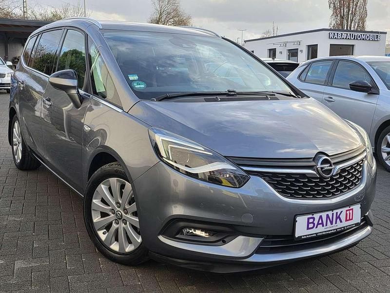 Gebraucht Opel Zafira Innovation 140 PS (102 kW) 2017 Licht grau m2 Van / Kleinbus