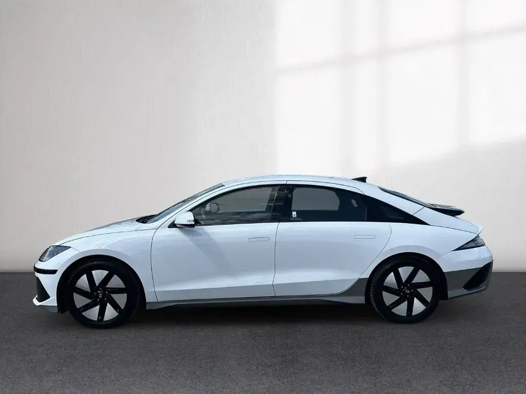 Gebraucht Hyundai Ioniq 6 Dynamiq 167 kW (228 PS) 2023 Mic (weiss Limousine