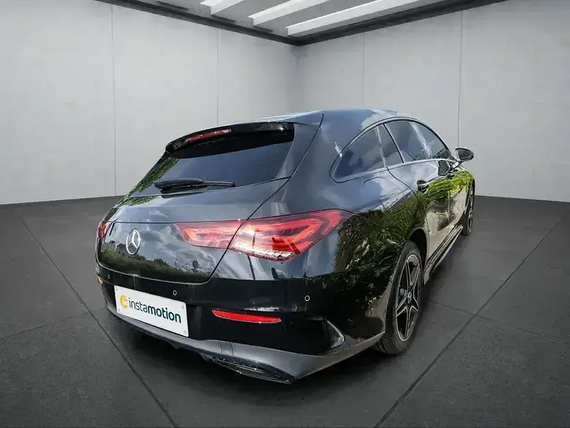 Gebraucht Mercedes CLA250e 218 PS (160 kW) 2021 Schwarz Coupé