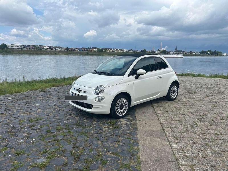 Weiß Gebraucht 2019 Fiat 500 Lounge Cabrio | 10.900 € (Fairer Preis) - Bild 1/4
