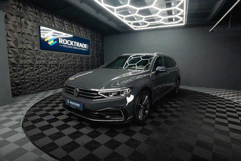 Gebraucht VW Passat GTE 218 PS (160 kW) 2020 Grau Kombi