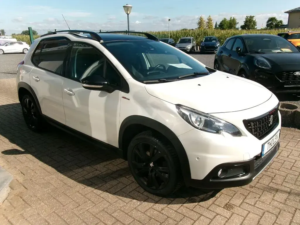 Gebraucht Peugeot 2008 GT-line 131 PS (96 kW) 2018 Weiß SUV