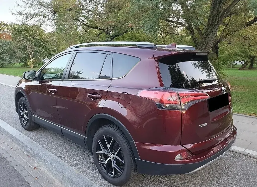 Gebraucht Toyota RAV4 152 PS (111 kW) 2016 Rot SUV