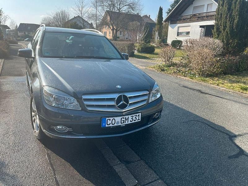 Gebraucht Mercedes C200 184 PS (135 kW) 2009 Grau Kombi