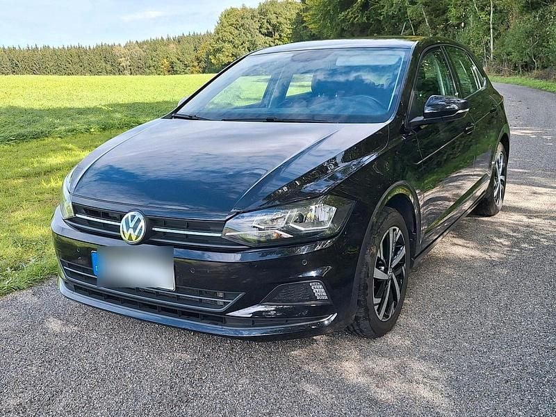 Schwarz Gebraucht 2019 VW Polo Comfortline Kleinwagen | 12.600 € (Fairer Preis) - Bild 1/4
