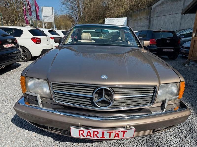 Gebraucht Mercedes S560 242 PS (177 kW) 1987 Capuccino met. Limousine