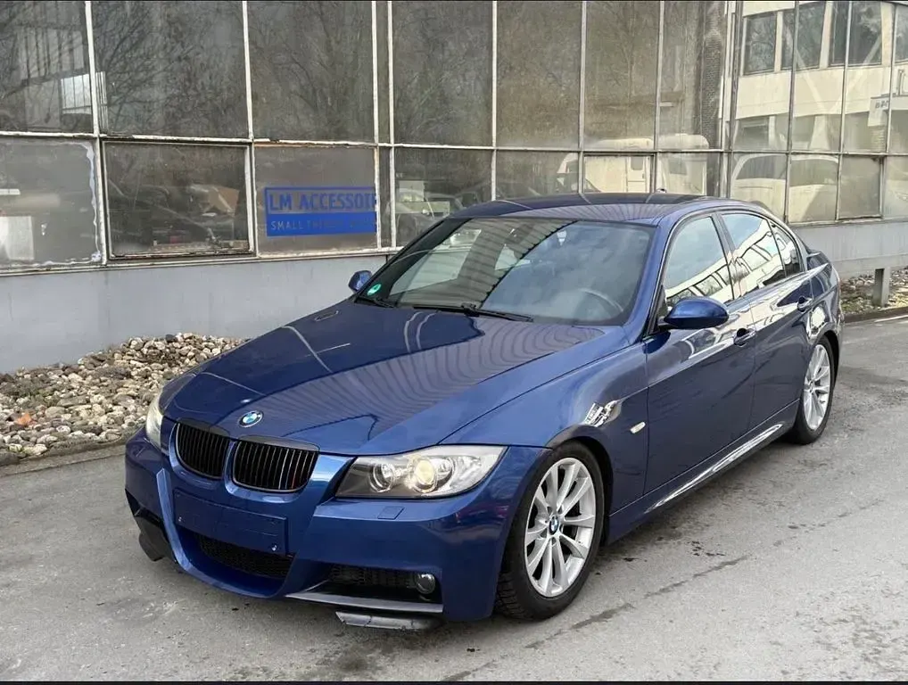 Gebraucht BMW 320 Performance 150 PS (110 kW) 2007 Blau Limousine