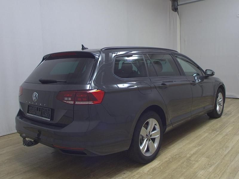 Gebraucht VW Passat Business 150 PS (110 kW) 2020 Grau Limousine