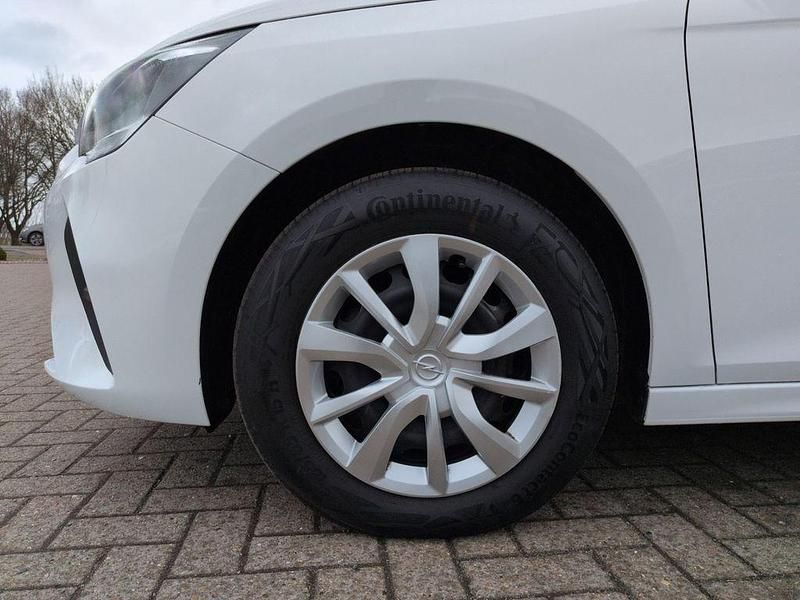 Gebraucht Opel Corsa Edition 75 PS (55 kW) 2021 Jade weiss/arktis weiss Kleinwagen