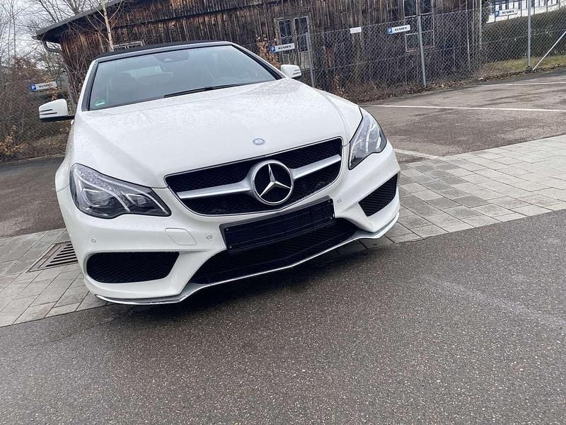 Gebraucht Mercedes E350 AMG 306 PS (225 kW) 2014 Weiß Cabrio