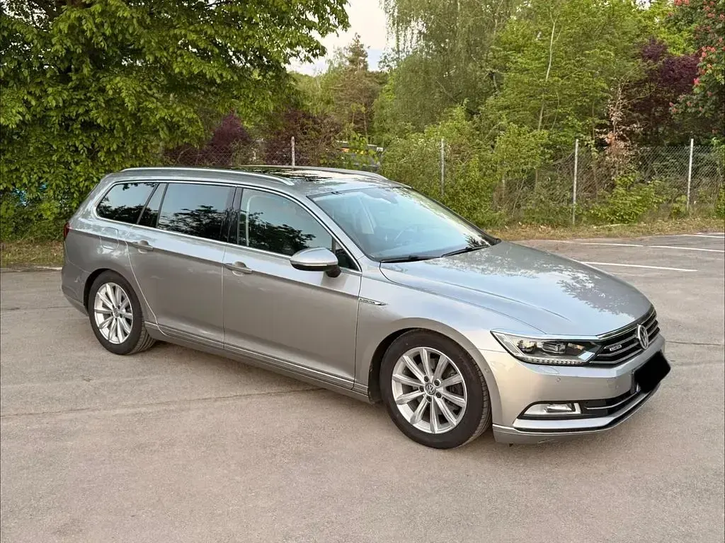 Usata VW Passat Highline 150 CV (110 kW) 2016 Argento Station wagon