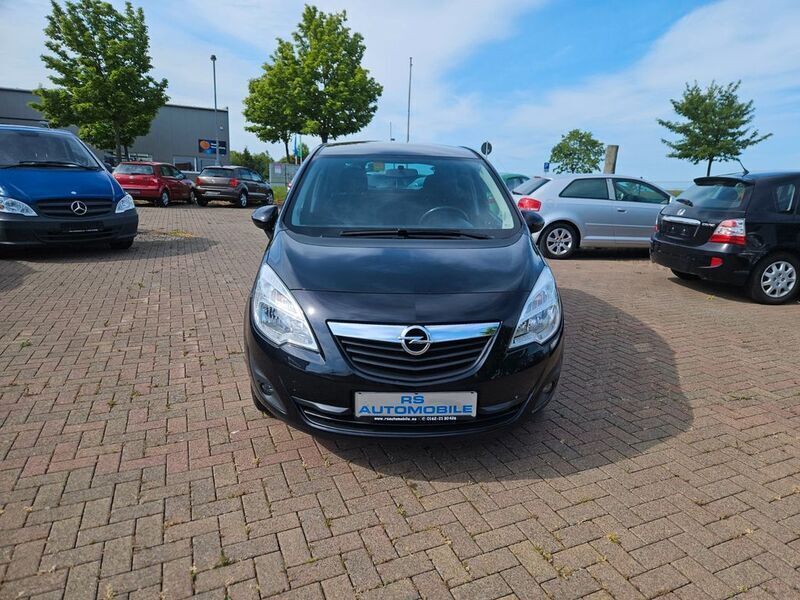 Gebraucht Opel Meriva Design Edition 140 PS (102 kW) 2011 Schwarz Van / Kleinbus