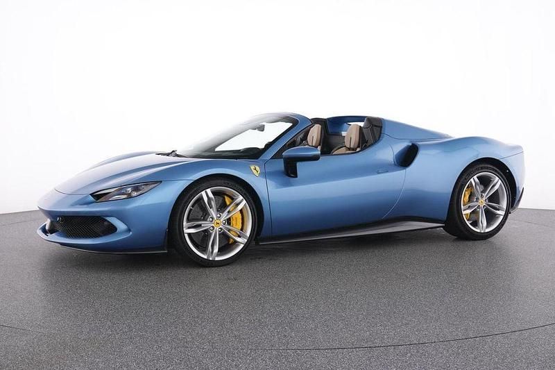 Gebraucht Ferrari 296 829 PS (609 kW) 2024 Blau Cabrio