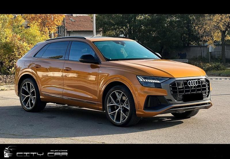 Orange Gebraucht 2018 Audi Q8 S-Line SUV | 40.980 € (Teuer) - Bild 1/4